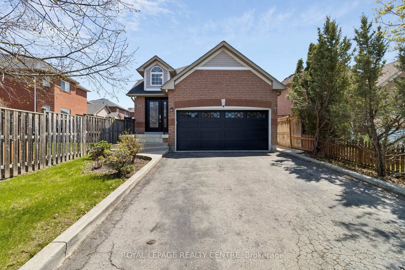 50-lawlor-court-brampton-ontario-w13082856
