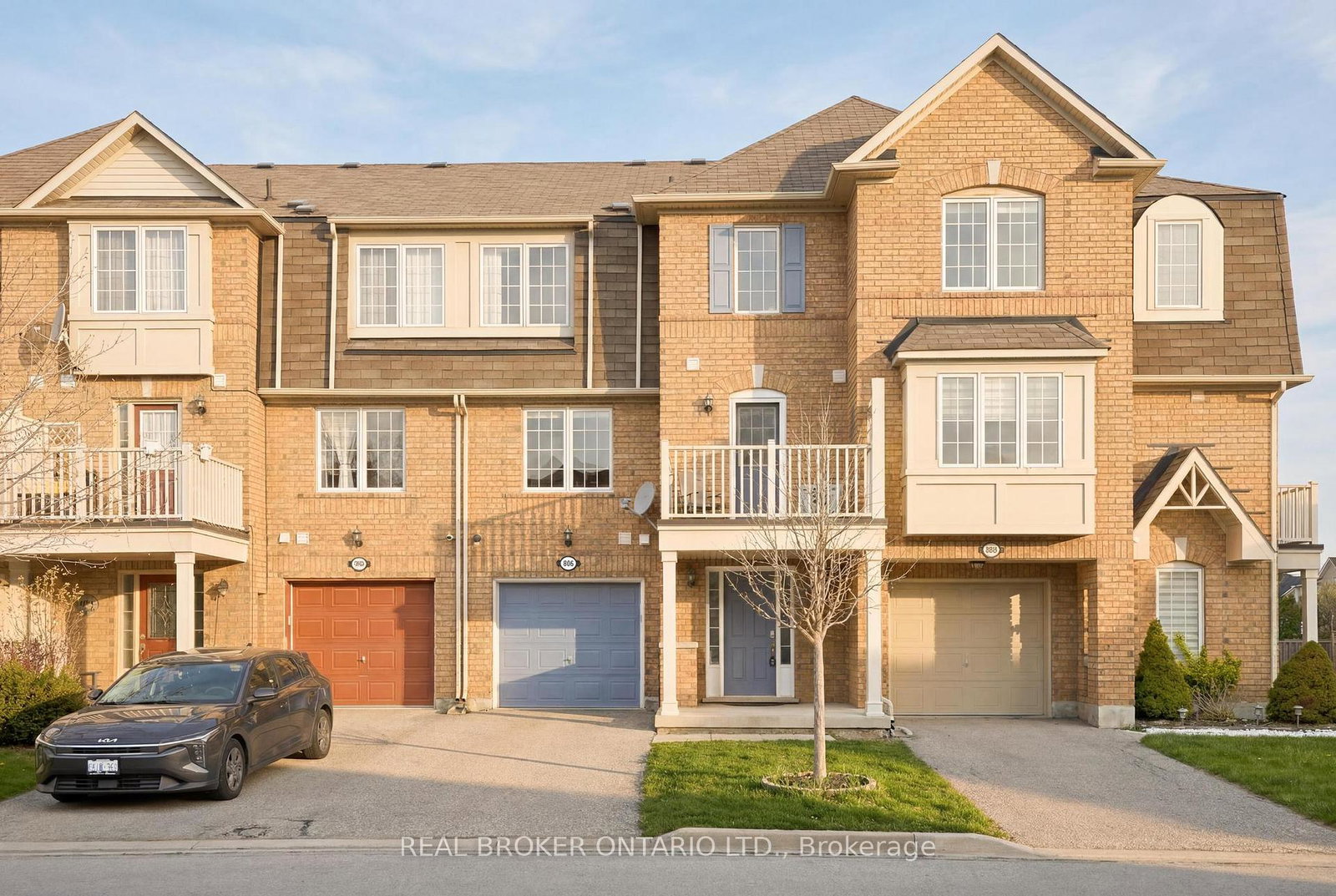 806-shortreed-crescent-milton-ontario-w13082882