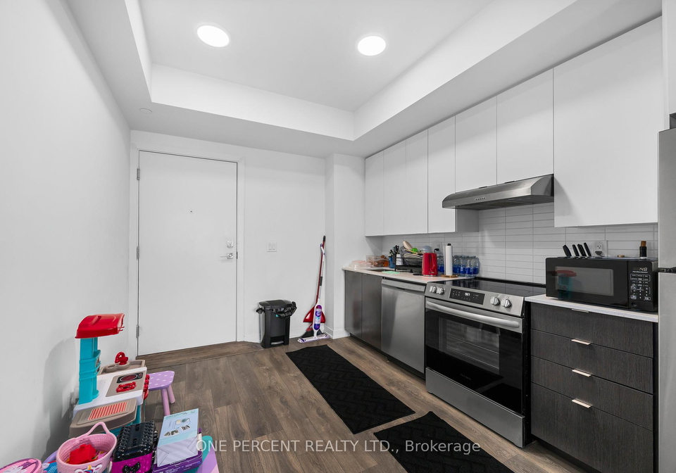 165-canon-jackson-drive-north-york-ontario-w13082912