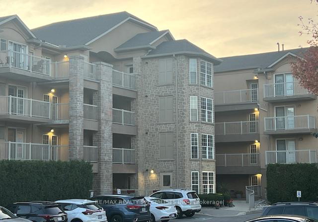 1470-bishops-gate-oakville-ontario-w13082960