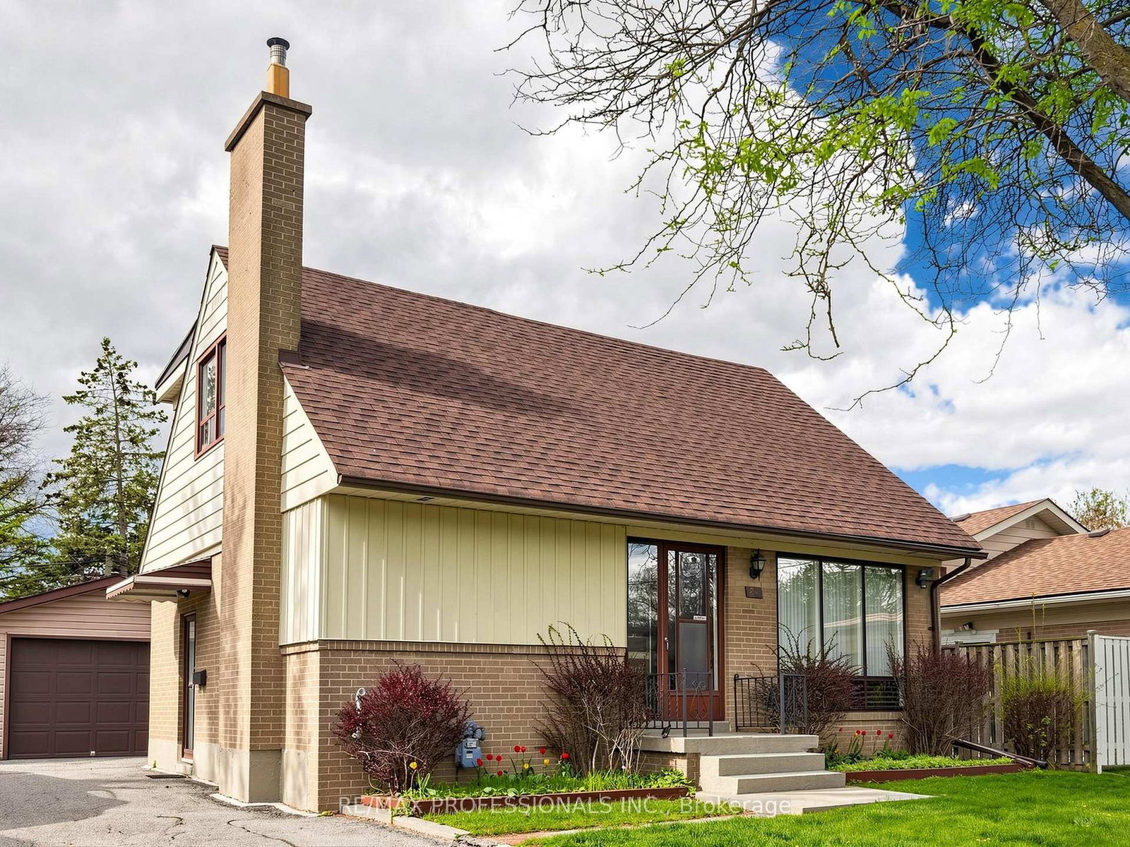 26-henley-crescent-etobicoke-ontario-w13083166