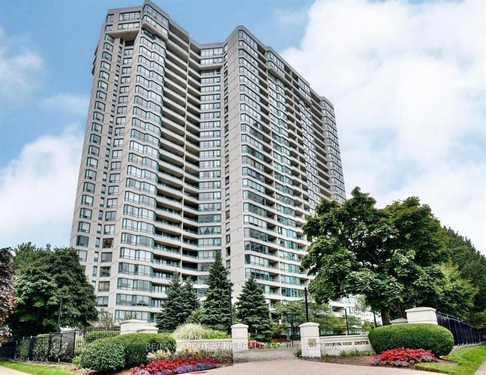 550-webb-drive-mississauga-ontario-w13083208