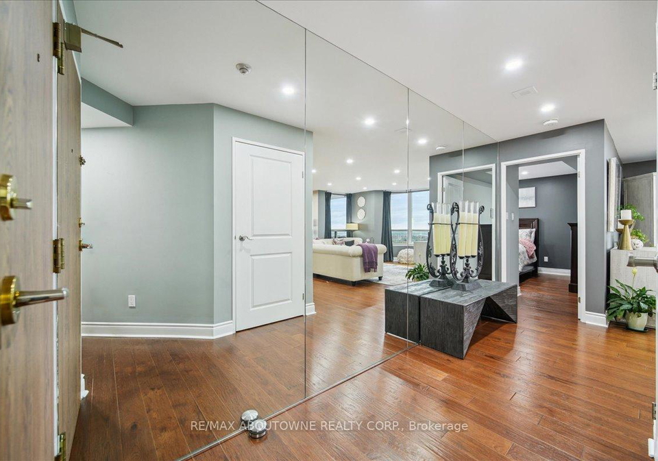 550-webb-drive-mississauga-ontario-w13083208
