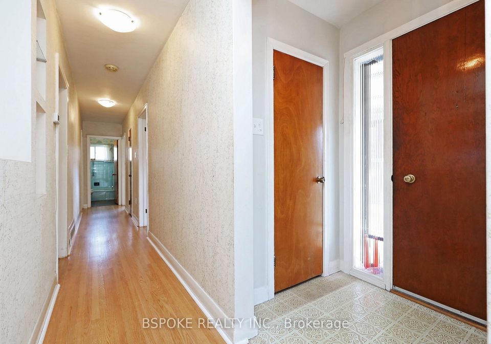 19-nordin-avenue-etobicoke-ontario-w13083256