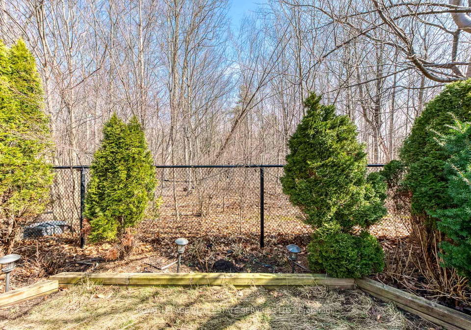 2066-broadleaf-crescent-burlington-ontario-w13083274