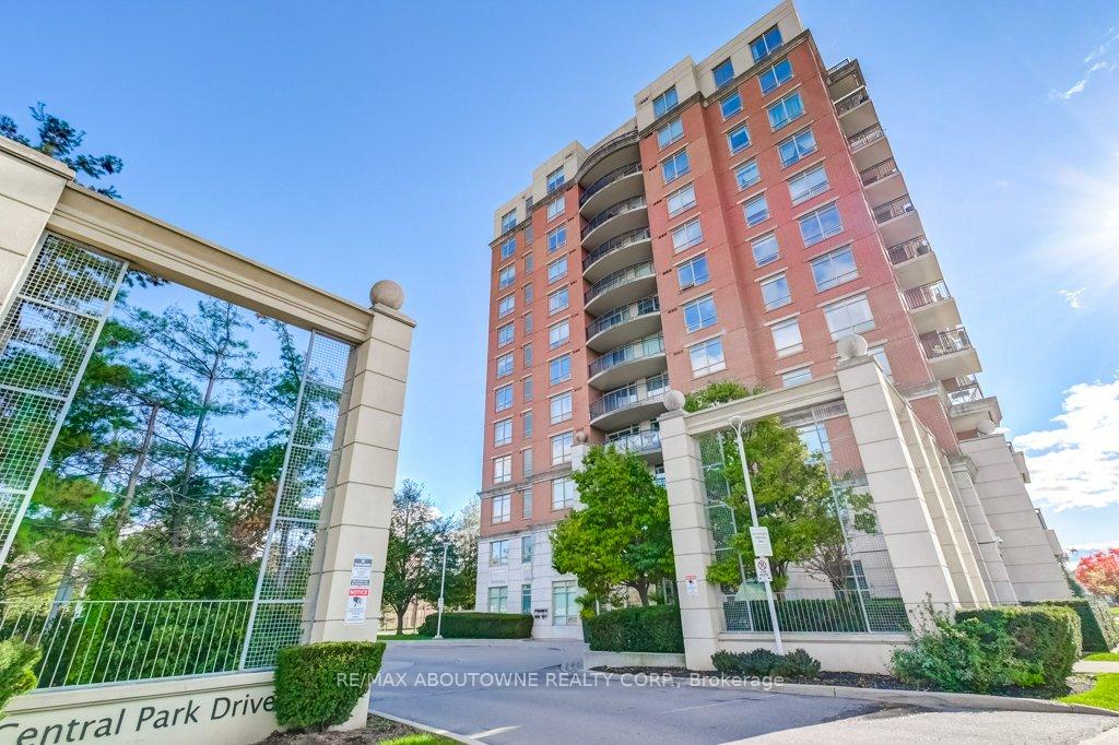 2325-central-park-drive-oakville-ontario-w13083396