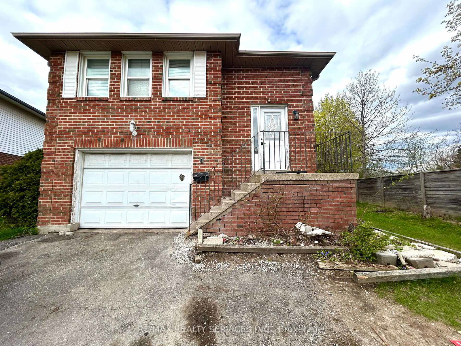 1-braidwood-lake-lane-brampton-ontario-w13083636