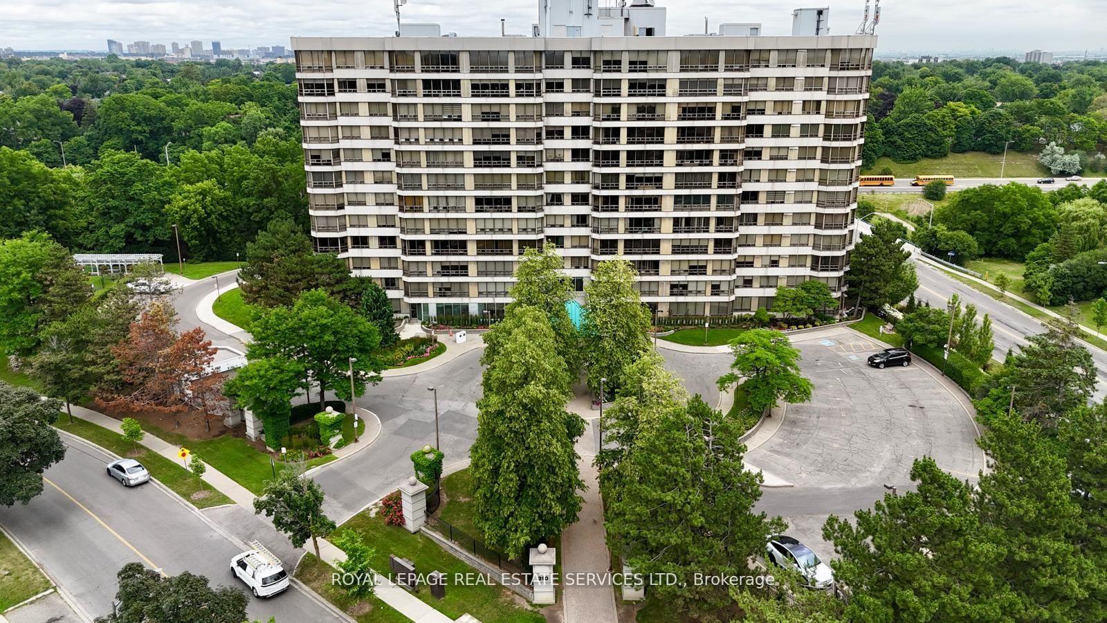 310-mill-street-s-brampton-ontario-w13083778