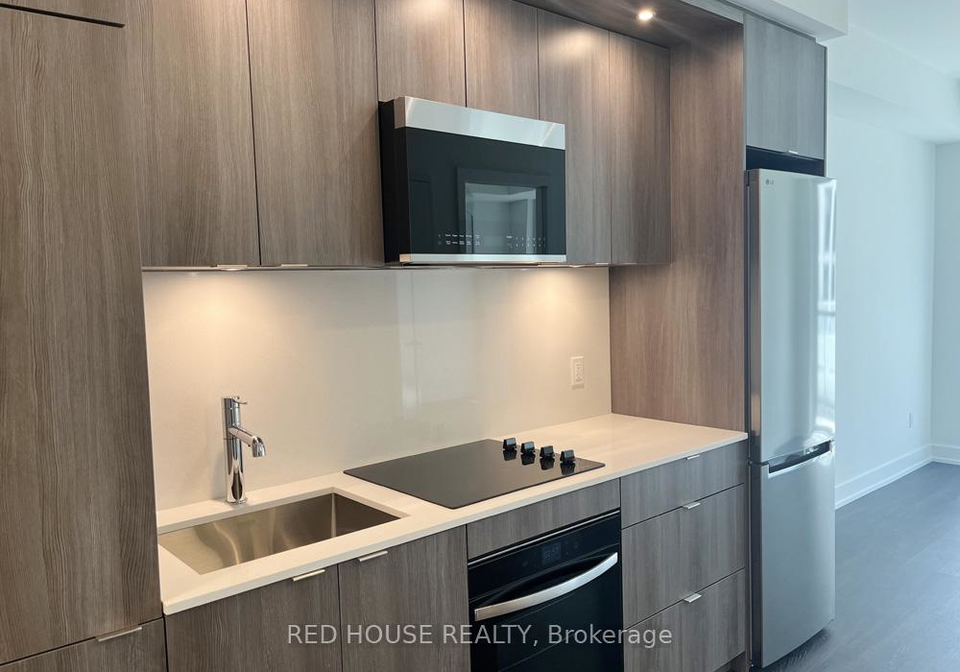 60-central-park-roadway-etobicoke-ontario-w13083984