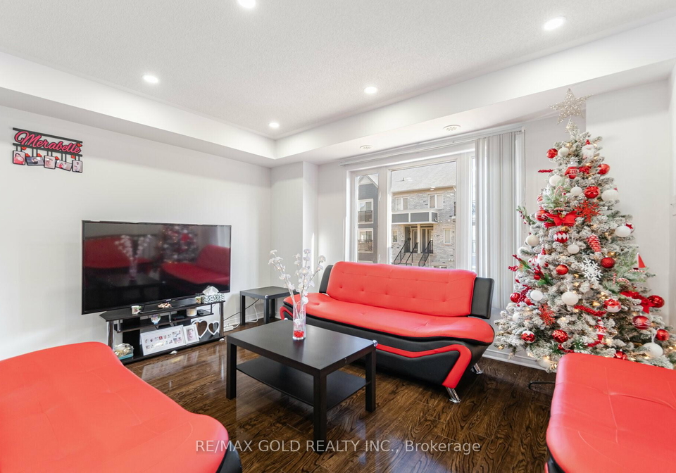 60-fairwood-circle-brampton-ontario-w13084050
