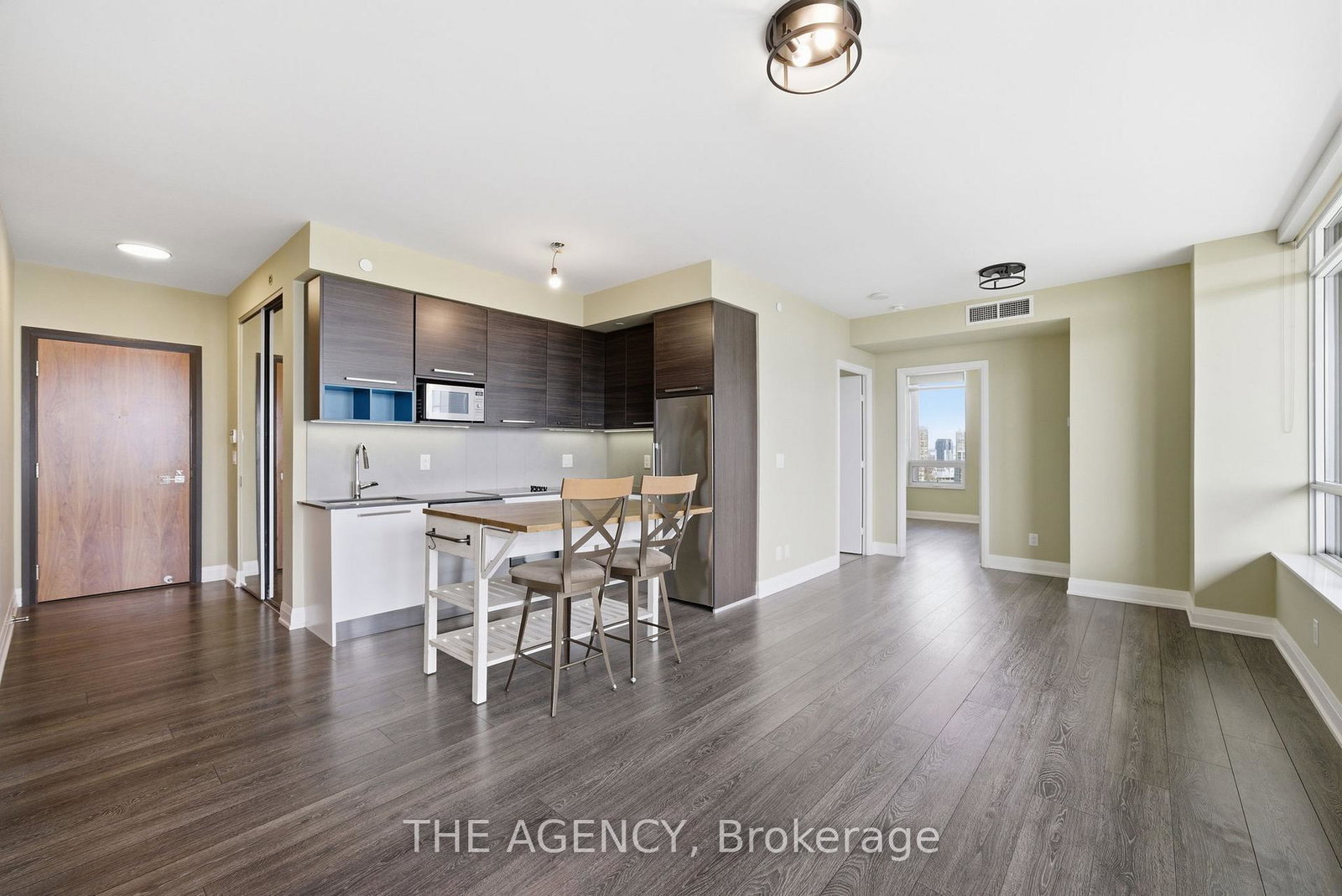 36-park-lawn-road-etobicoke-ontario-w13084058