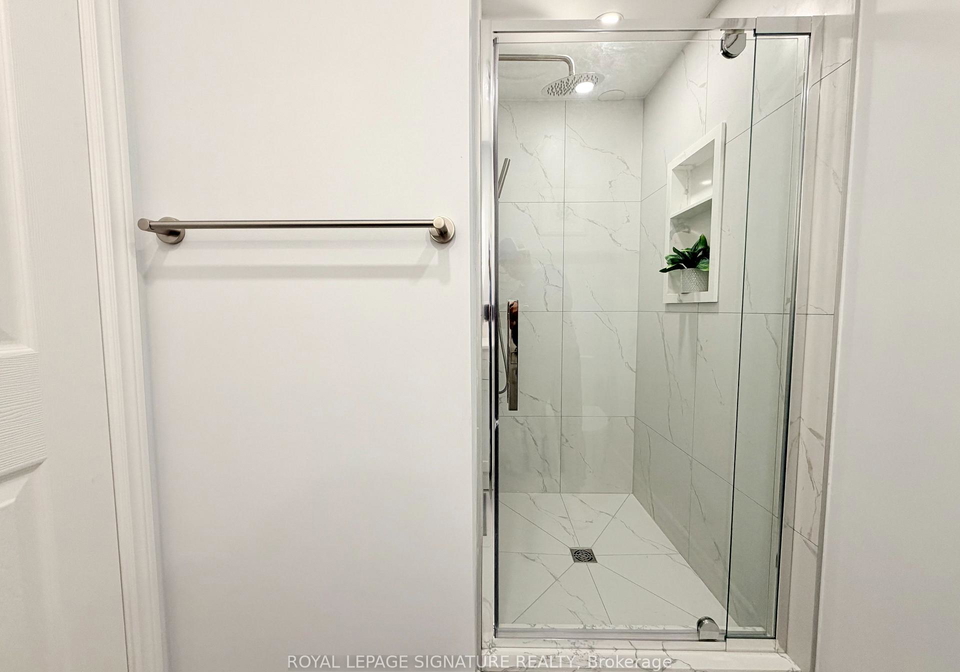 450-abington-avenue-mississauga-ontario-w13084184
