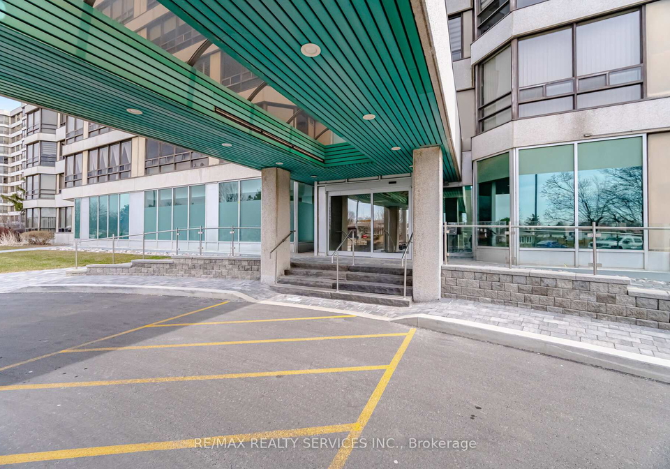 330-mill-street-s-brampton-ontario-w13084208