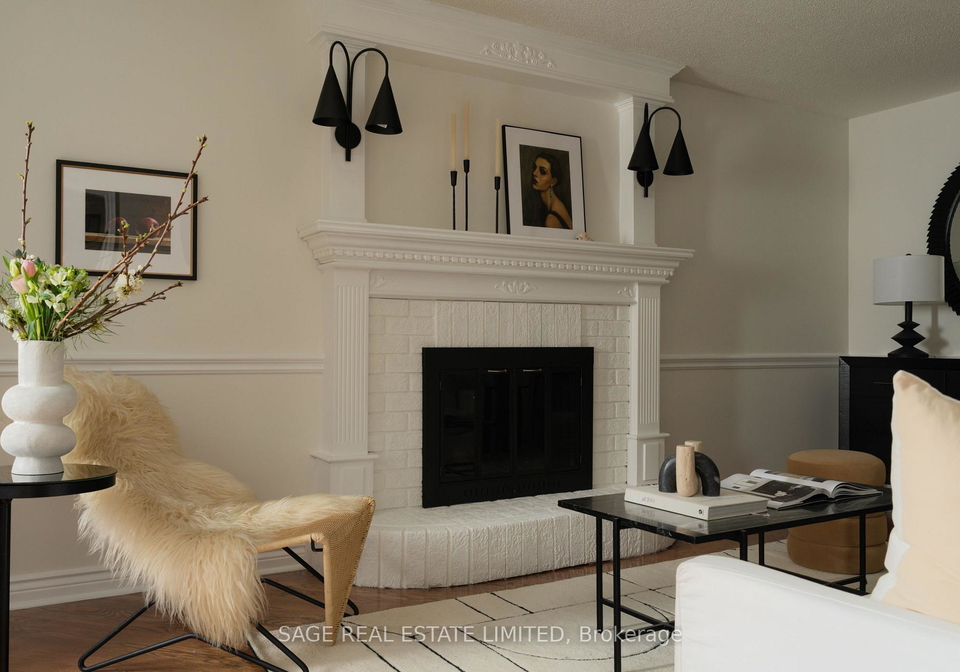 1017-ceremonial-drive-mississauga-ontario-w13084370