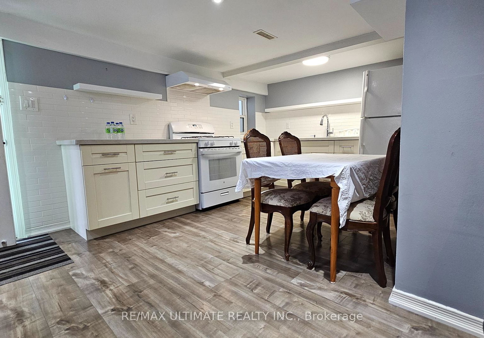 16-failsworth-avenue-toronto-ontario-w13084392