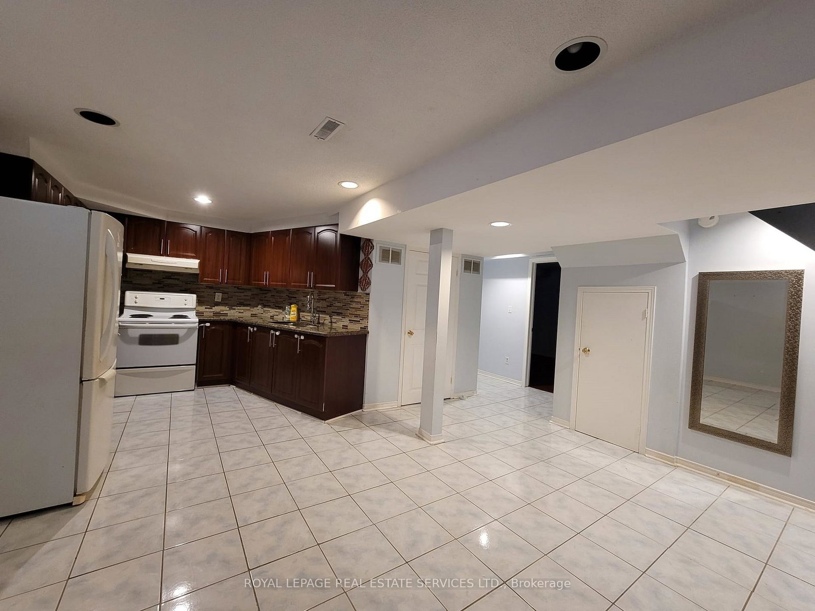 323-winfield-terrace-mississauga-ontario-w13084690