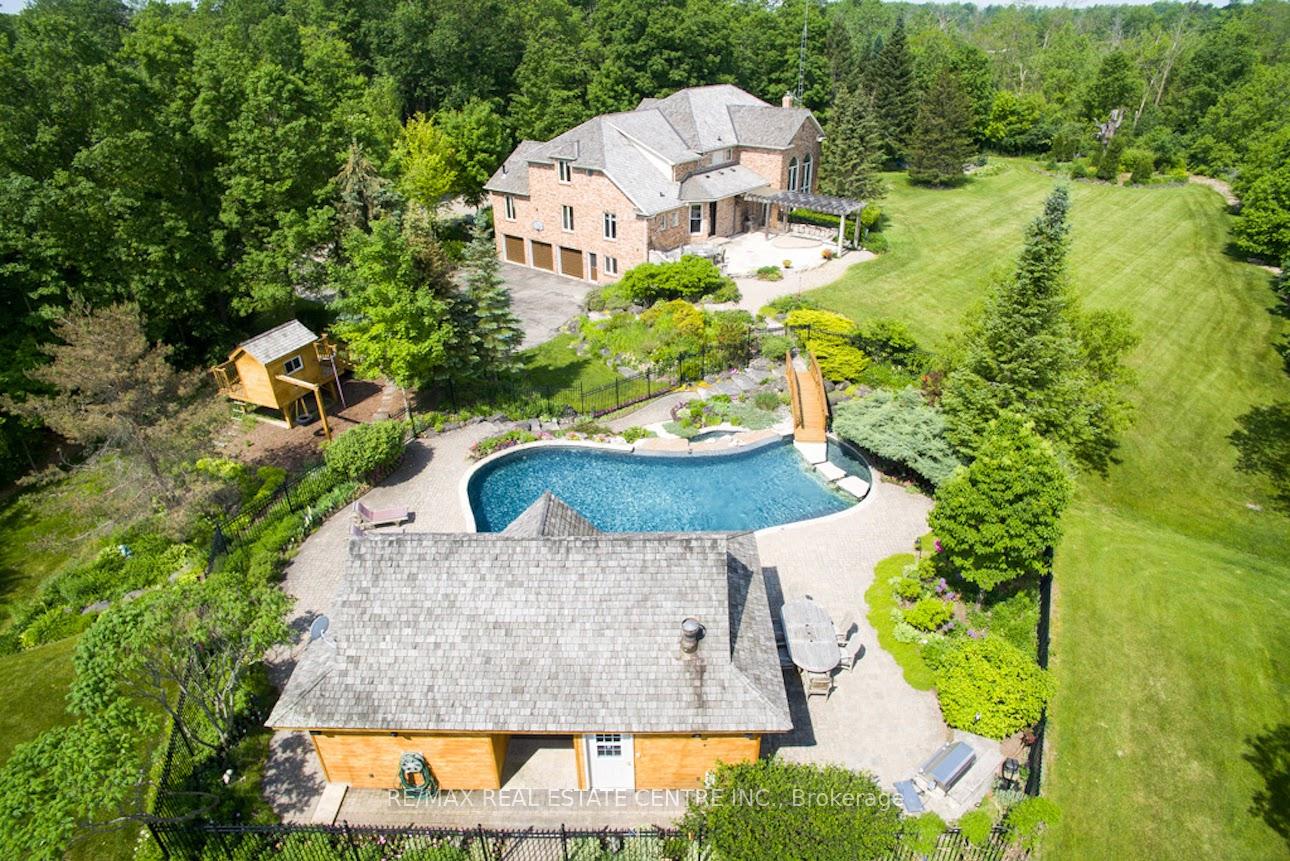 13701-fourth-line-nassagaweya-milton-ontario-w13084774