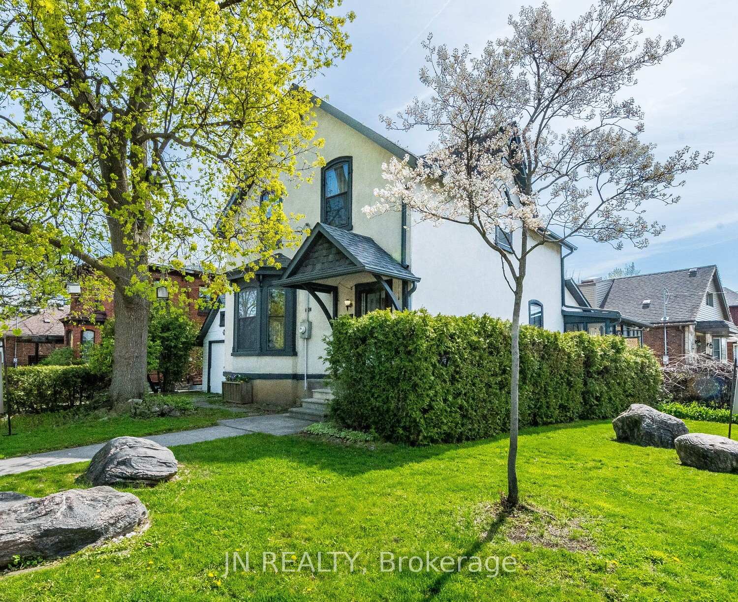 77-nelson-street-w-brampton-ontario-w13084810
