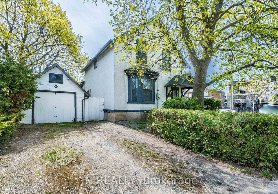 77-nelson-street-w-brampton-ontario-w13084810