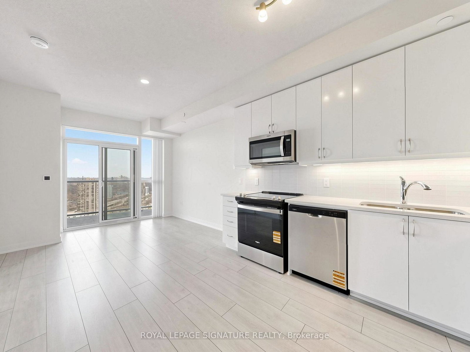 38-annie-craig-drive-etobicoke-ontario-w13084886
