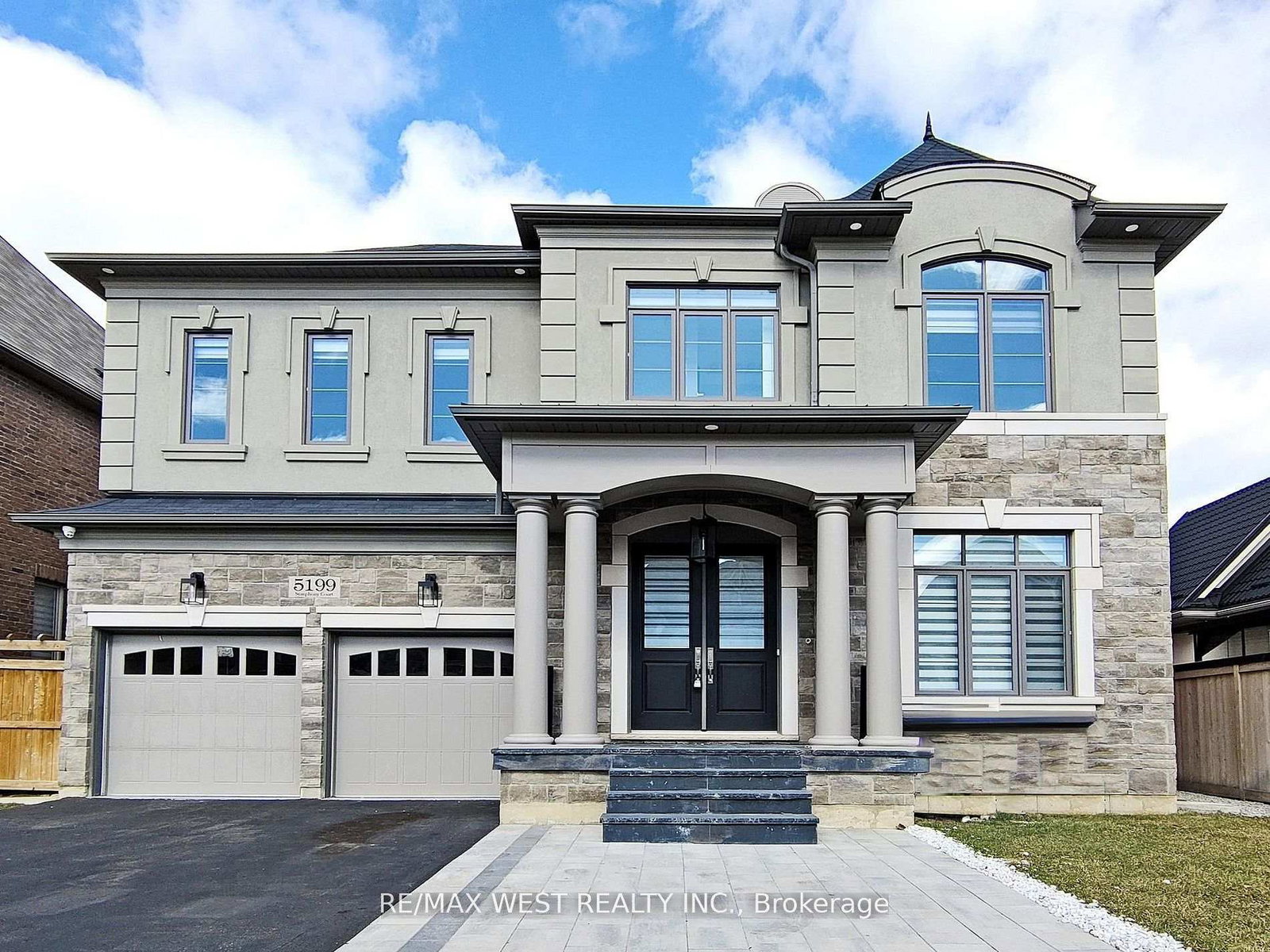 5199-symphony-court-mississauga-ontario-w13085080