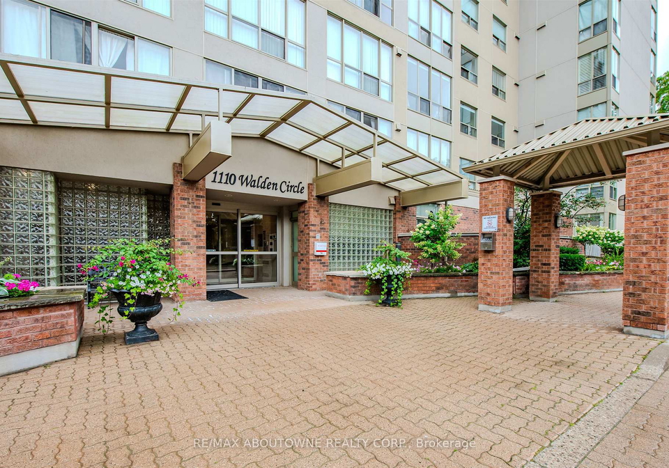 1110-walden-circle-mississauga-ontario-w13085208