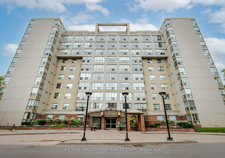 1110-walden-circle-mississauga-ontario-w13085208