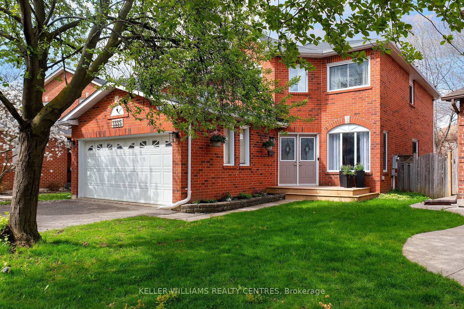 3335-sundew-court-mississauga-ontario-w13085232