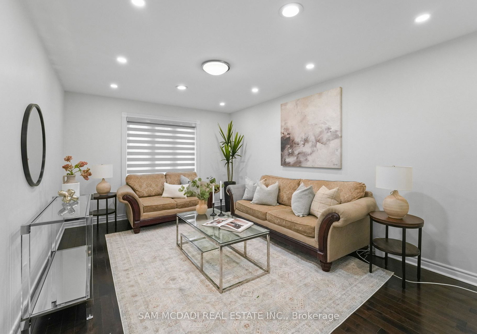 19-shalom-crescent-etobicoke-ontario-w13085338