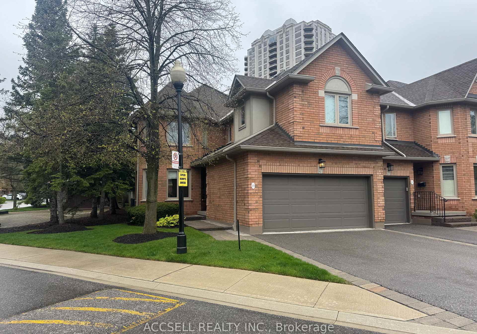 1905-broad-hollow-gate-mississauga-ontario-w13085448
