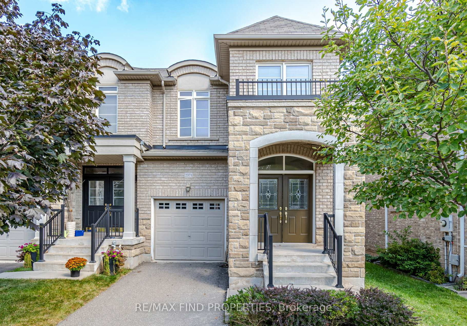 2371-baronwood-drive-oakville-ontario-w13085544