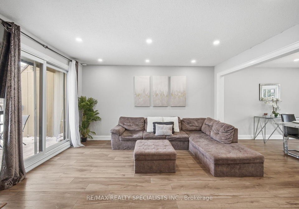6780-formentera-avenue-mississauga-ontario-w13085712