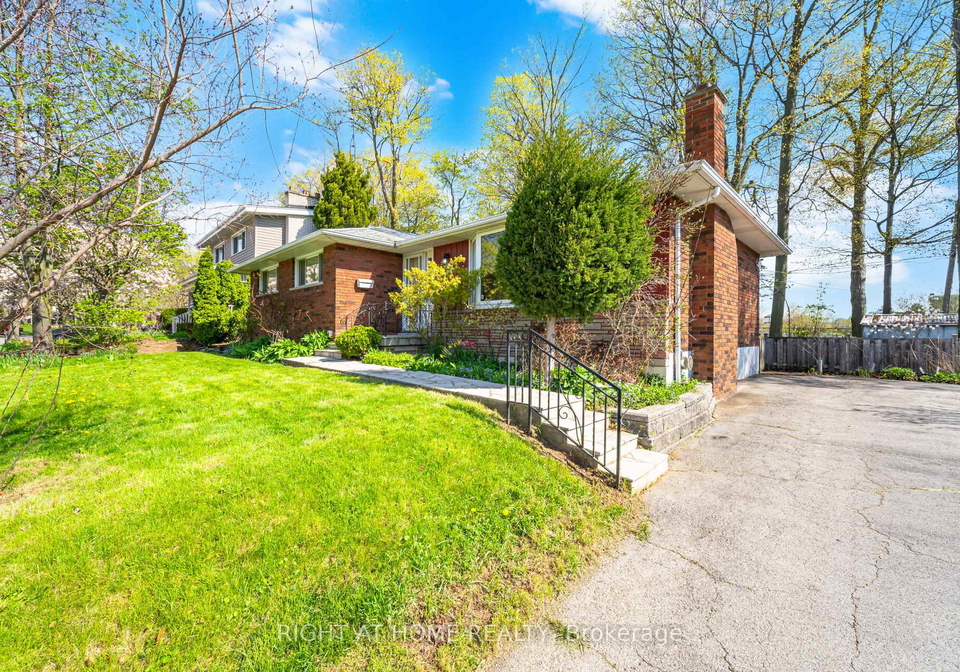 1461-moss-glen-road-burlington-ontario-w13085794