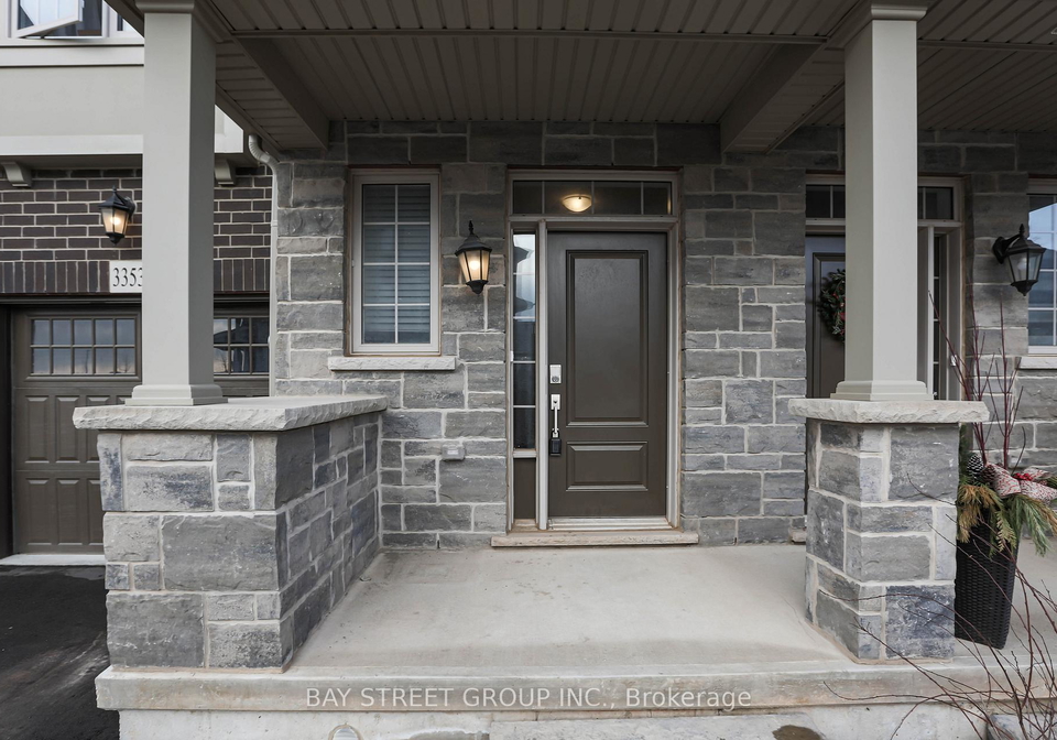 3353-mockingbird-common-drive-oakville-ontario-w13085812