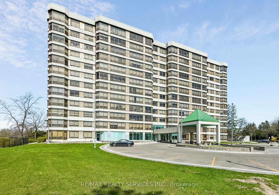 320-mill-street-s-brampton-ontario-w13085936