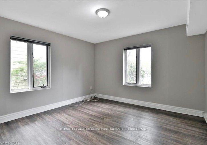 312-reynolds-street-oakville-ontario-w13085970