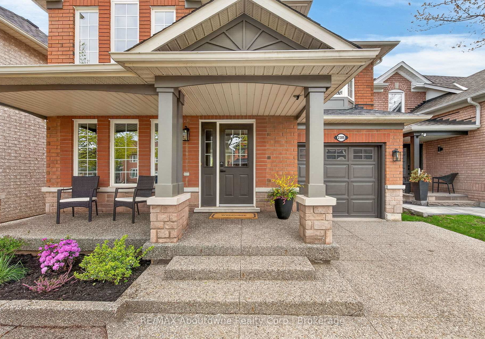2385-guildstone-crescent-oakville-ontario-w13086234
