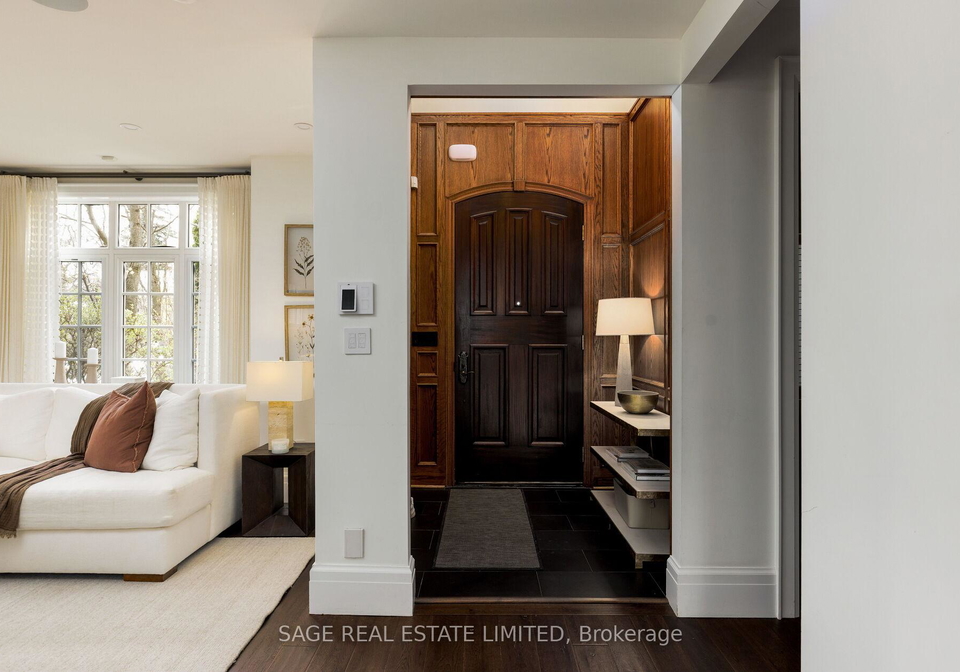 4-reigate-road-etobicoke-ontario-w13086240