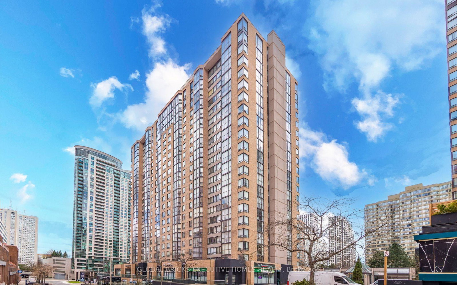 265-enfield-place-mississauga-ontario-w13086496