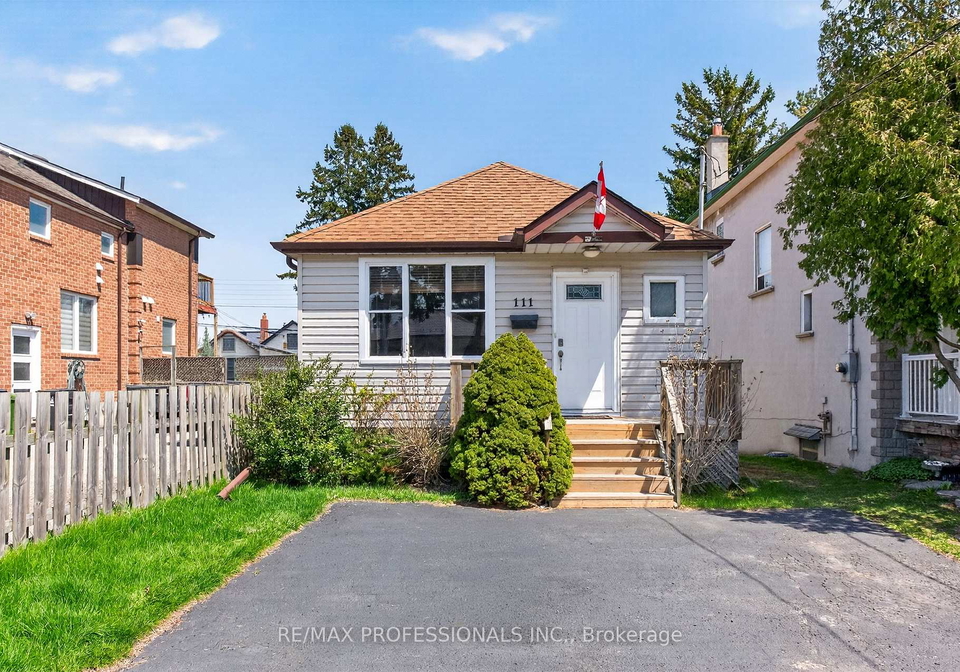 111-seventeenth-street-etobicoke-ontario-w13086620