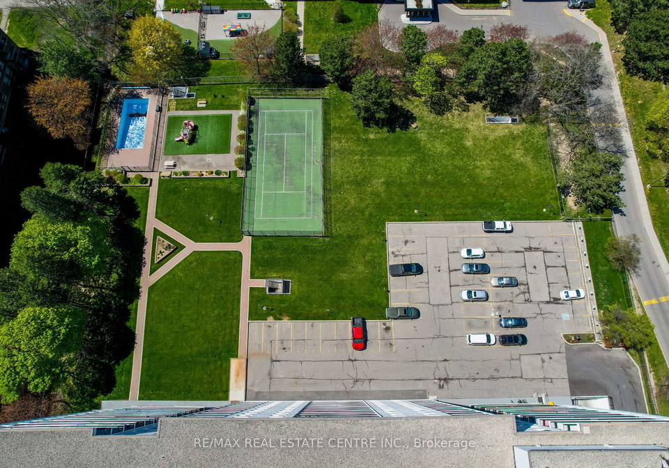 1100-caven-street-mississauga-ontario-w13086632