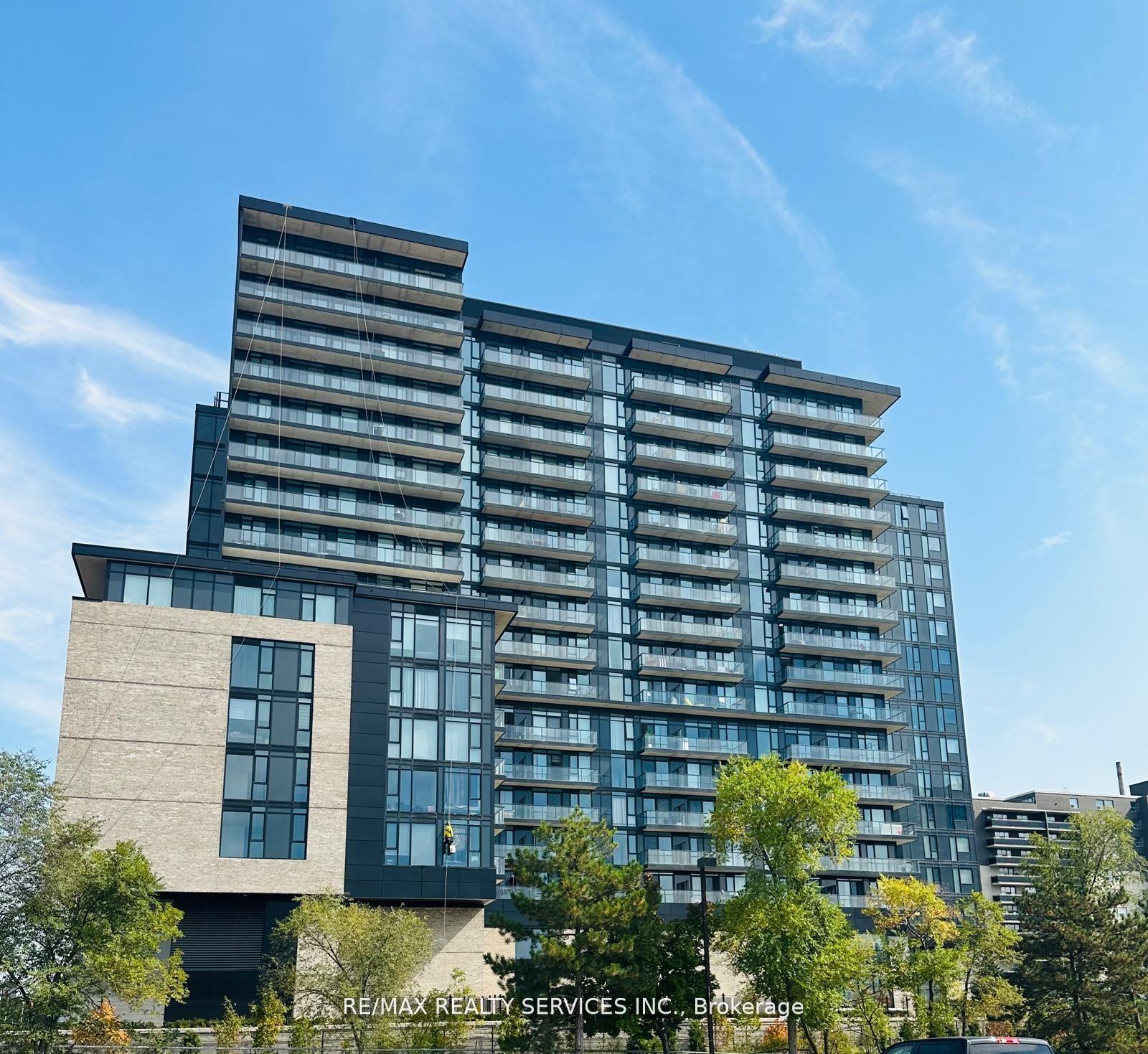 86-dundas-street-e-mississauga-ontario-w13087122