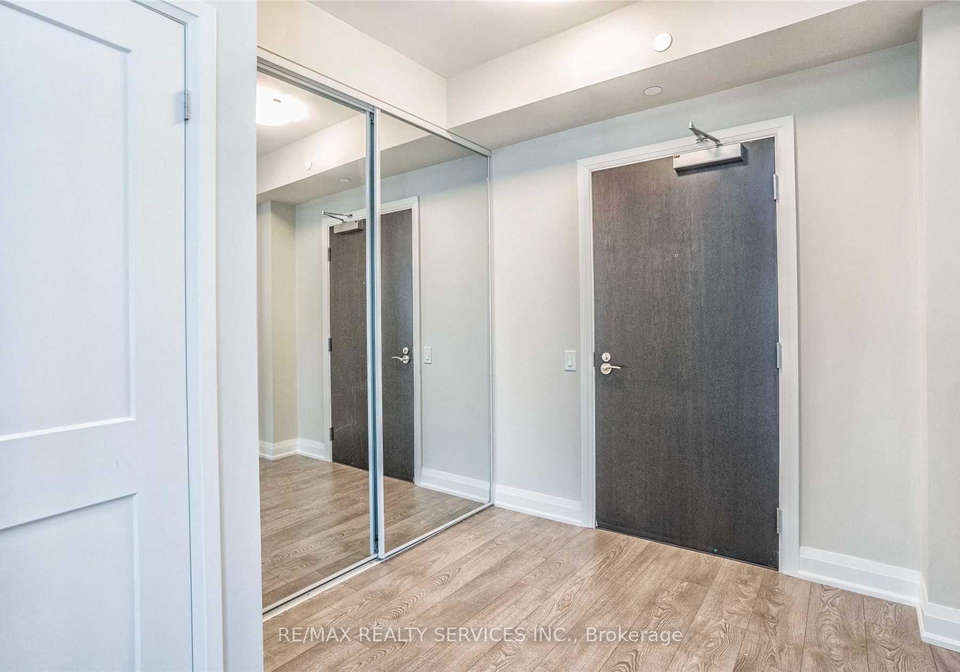 15-lynch-street-brampton-ontario-w13087198