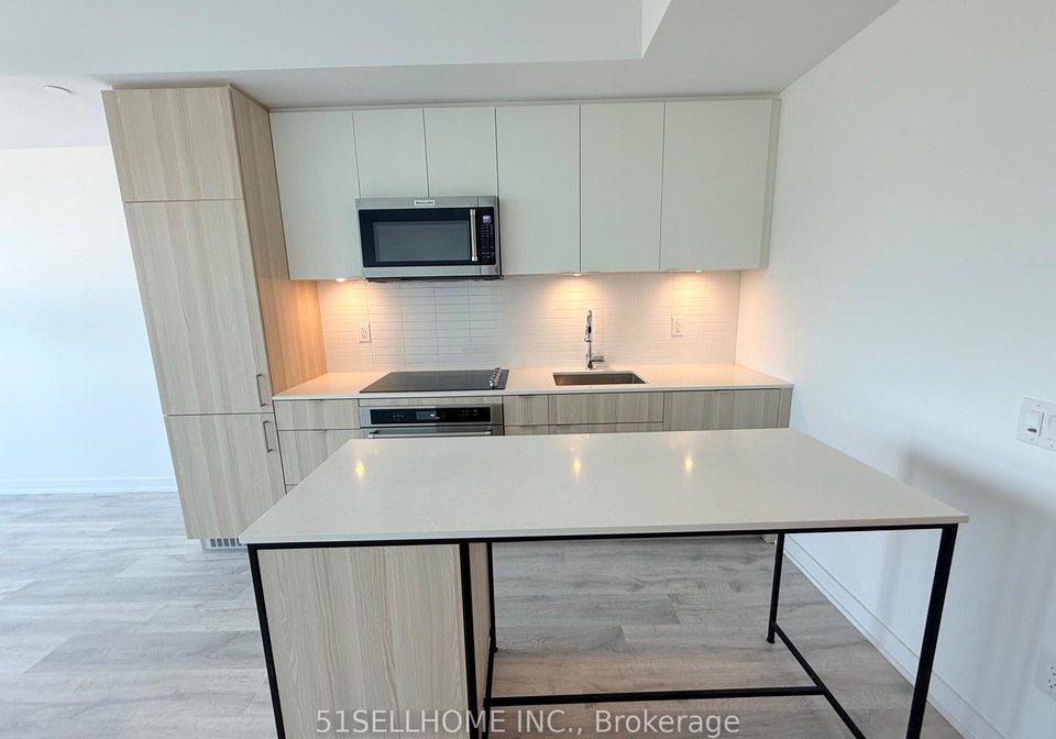 220-missinnihe-way-mississauga-ontario-w13087210