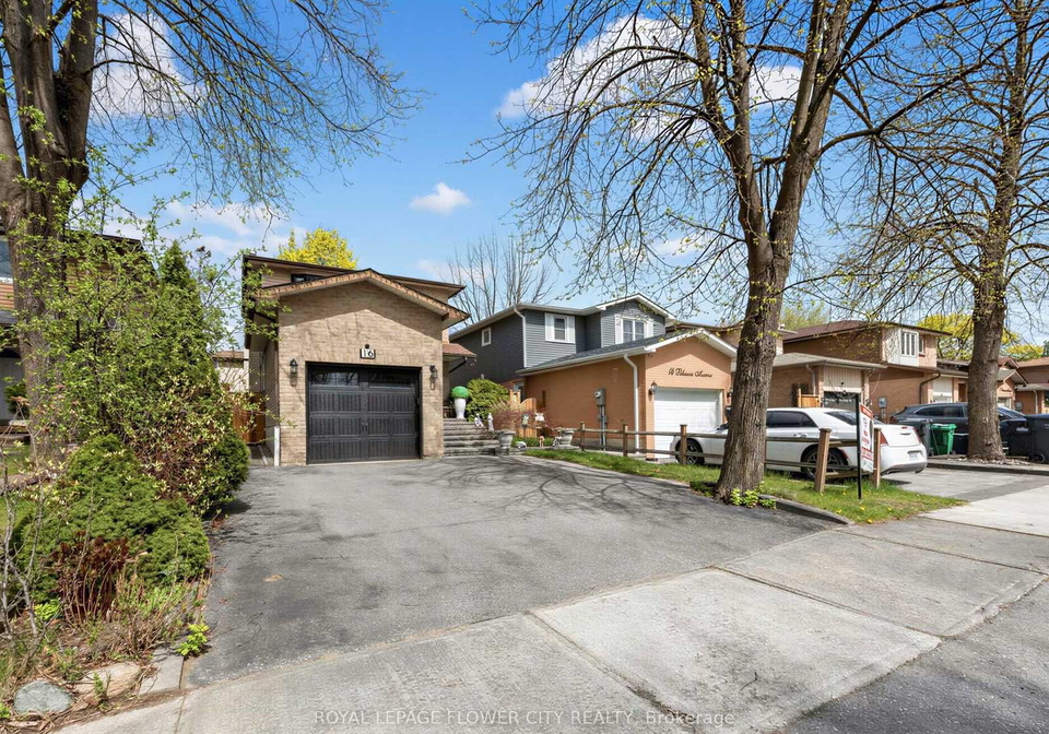 16-blossom-avenue-brampton-ontario-w13087492