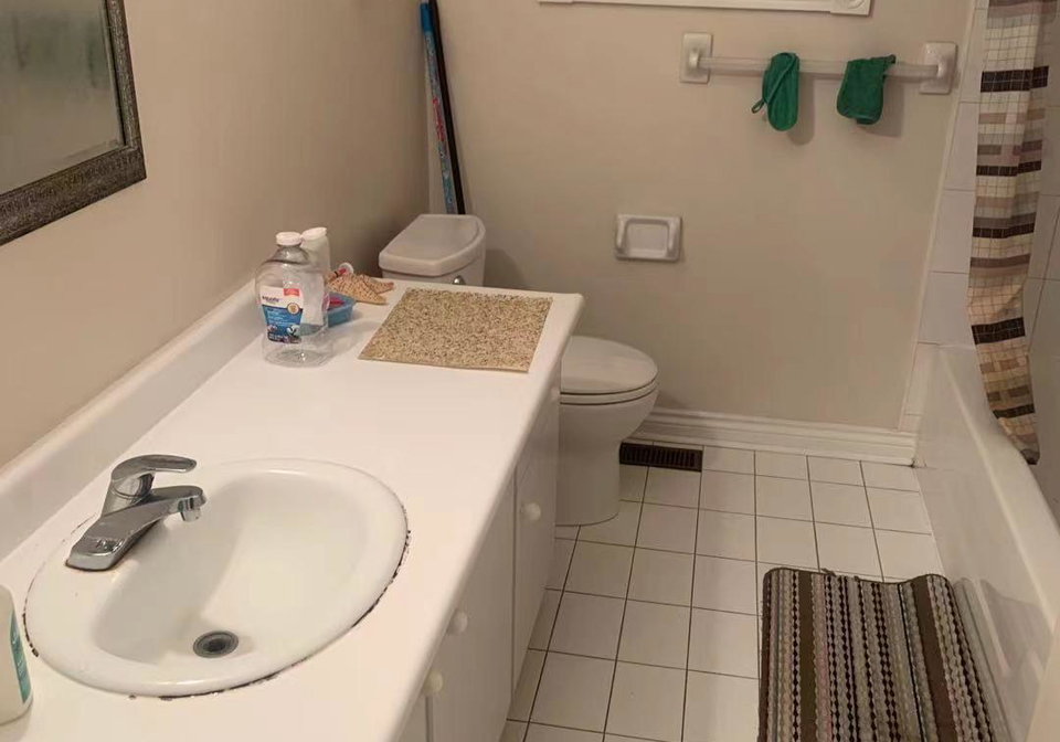 5672-shillington-drive-mississauga-ontario-w13087498