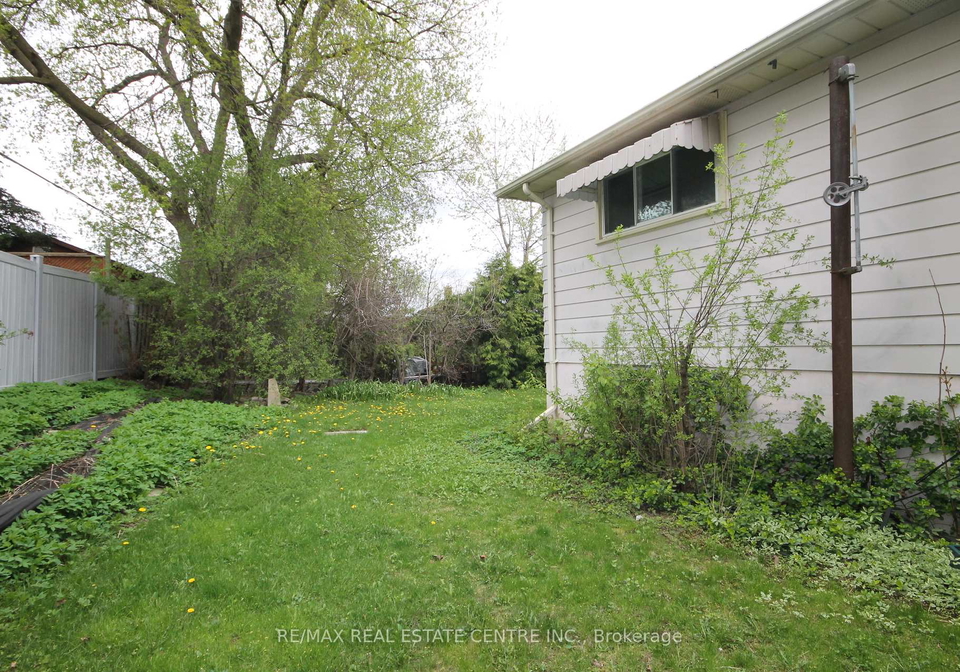 54-moultrey-crescent-halton-hills-ontario-w13087568