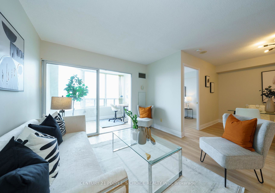 135-hillcrest-avenue-mississauga-ontario-w13087576