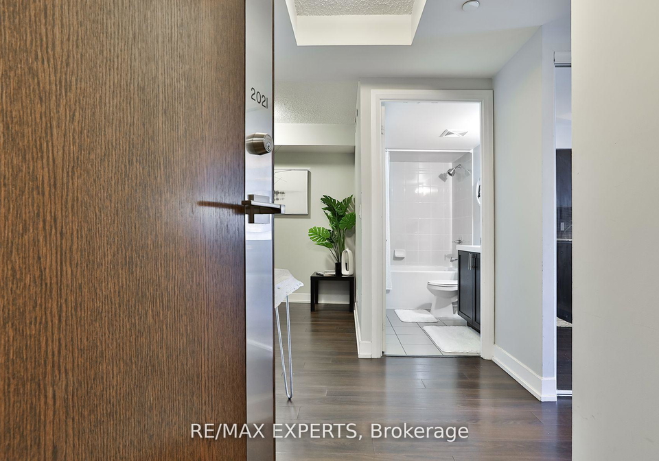 2-eva-road-etobicoke-ontario-w13087730