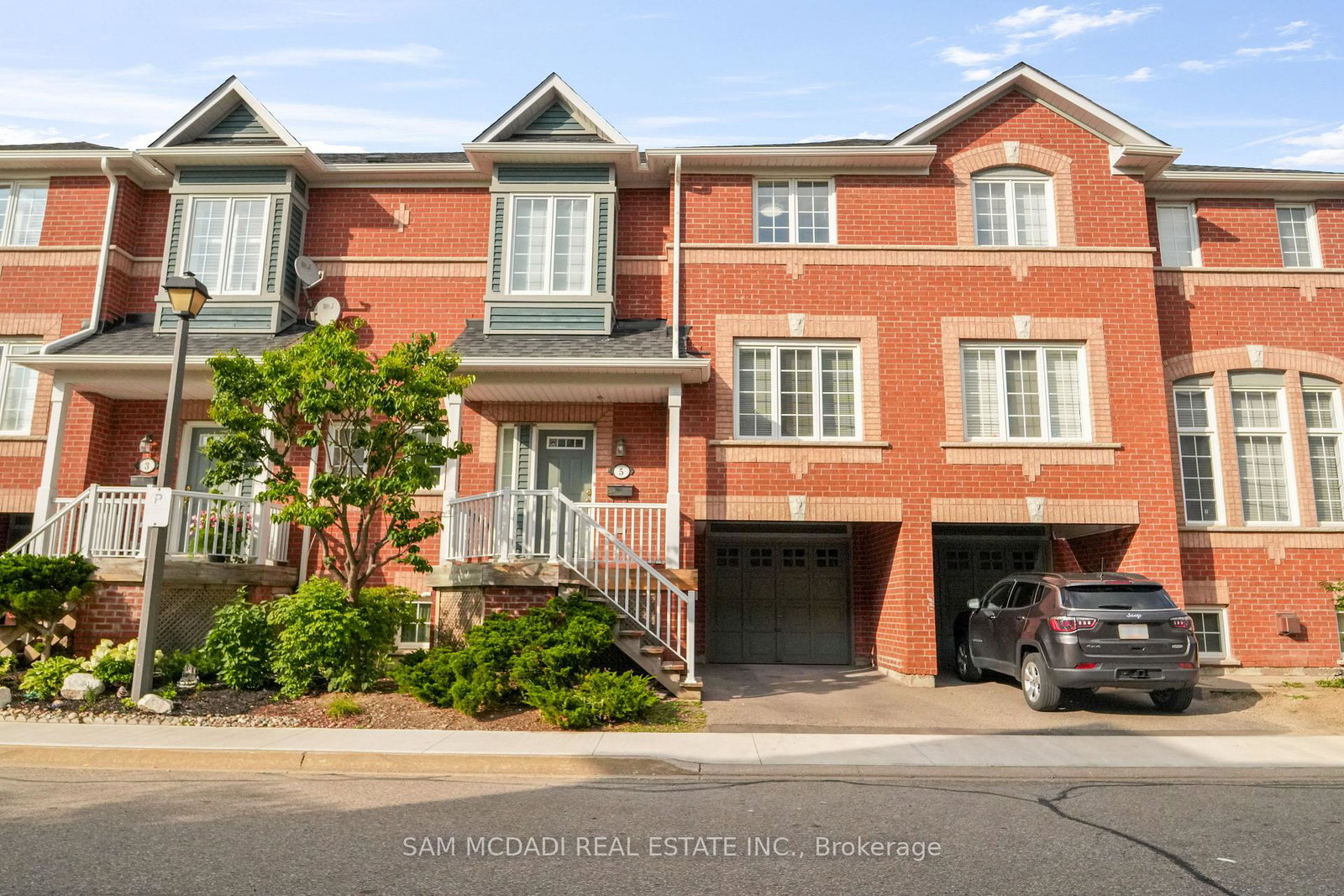 5031-east-mill-road-mississauga-ontario-w13087856